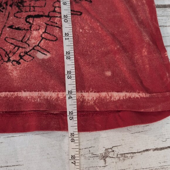 Crank Couture Graphic T-Shirt Red Distressed Cross Design – Unisex Small - Picture 6 of 8